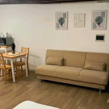 La Dimora Di Piazza Bellini Neapol